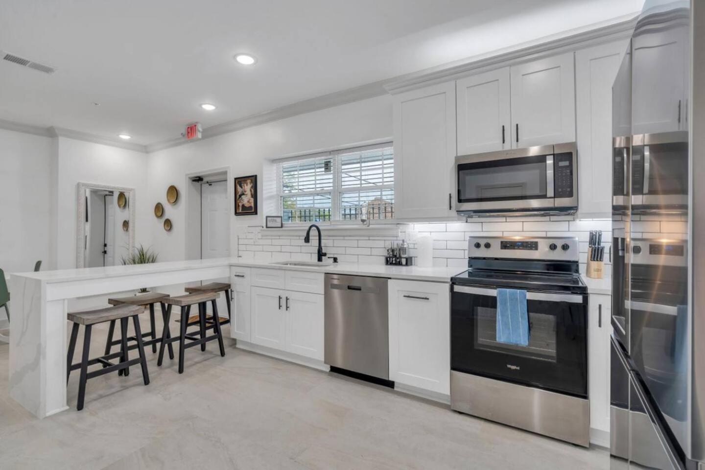 Sleeps 24-Spacious Suites Near Fq W Pool Nueva Orleans Exterior foto